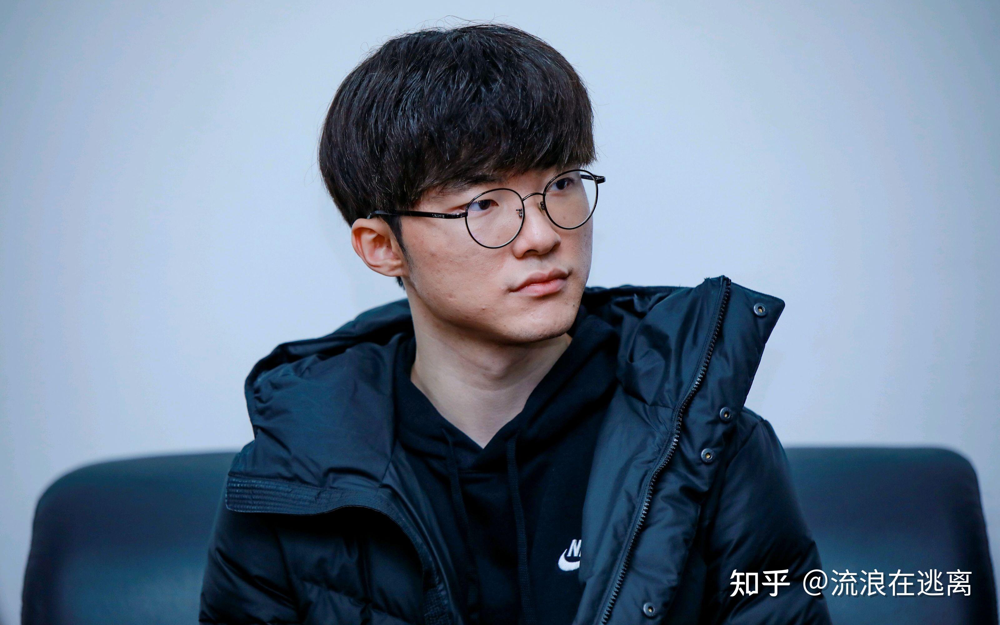 DK鏖战HKA，Peanut极限生还后反打焦点之战小组赛，点燃全场激情的简单介绍